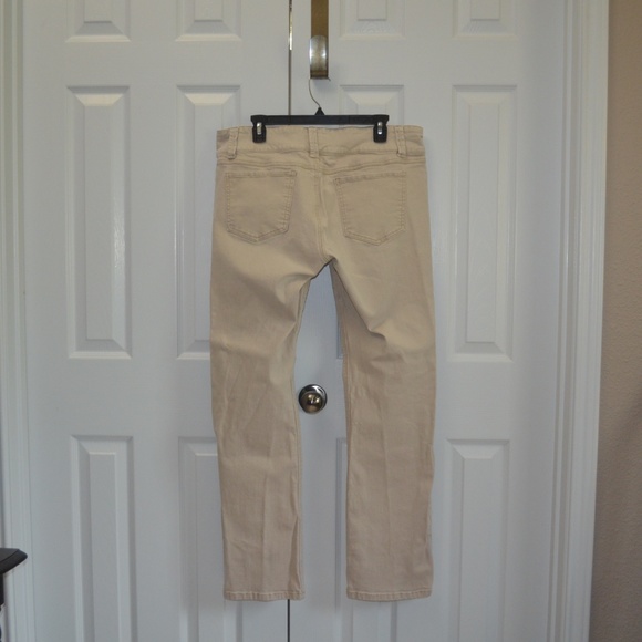 Cabi Style #406 Lou Lou Straight Leg Jeans in Tan - Picture 3 of 5